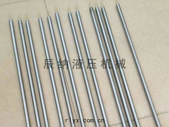 大直(zhí)徑超長活(huó)塞杆
