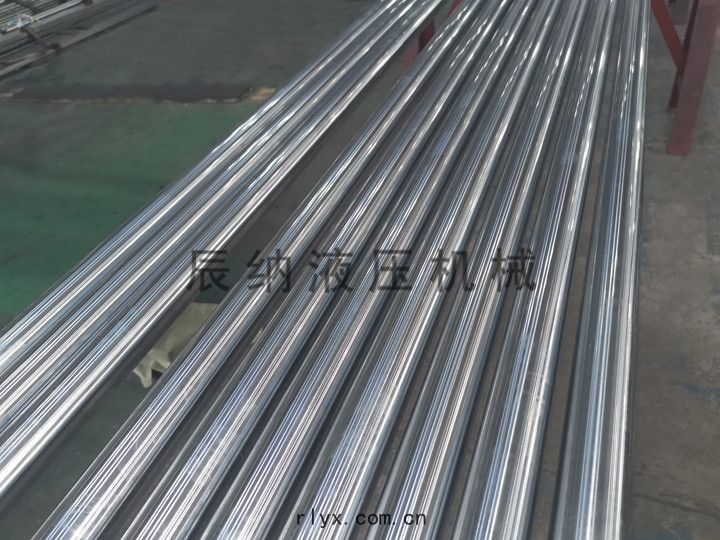 精(jīng)密(mì)直綫光軸