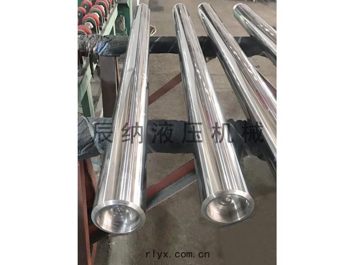 成品(pǐn)活塞(sāi)杆